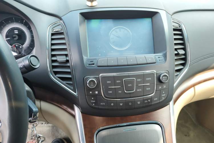 Used Roewe 950 2012 2.0L Comfort Edition