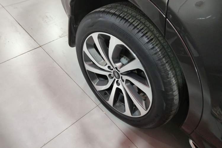 Used Land Rover Discovery Sport 2022 249 PS R-Dynamic S Performance Edition 5 Seats