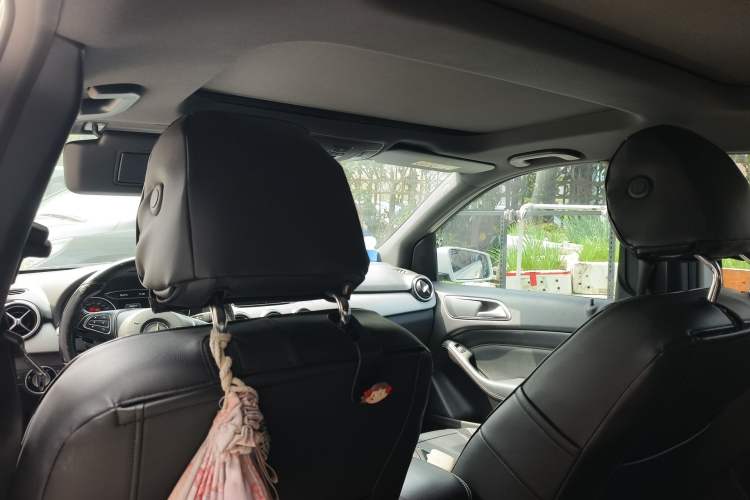 Used Mercedes-Benz B-Class 2015 B 200 Sport Edition Headliner