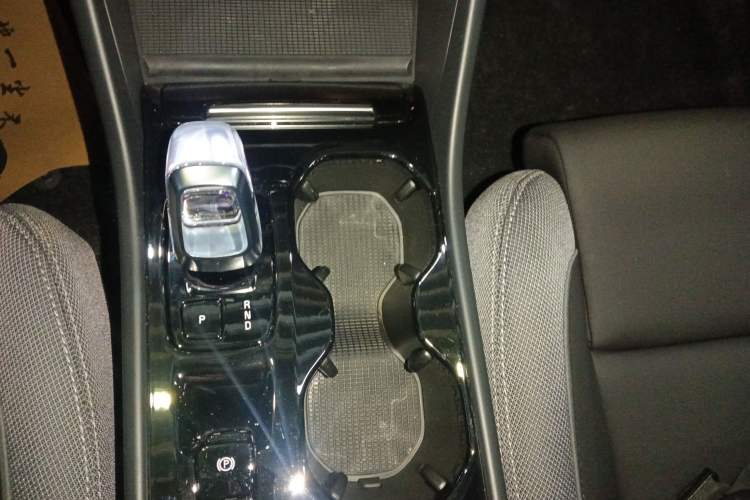 Used Volvo XC40 2024 B3 Zhiyuan Luxury Edition