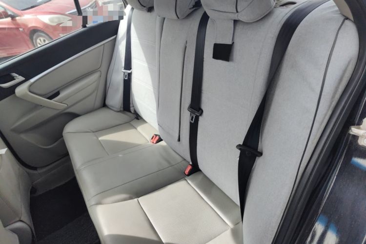 Used Geely Auto Emgrand 2014 Sedan 1.5L CVT Elite Model
