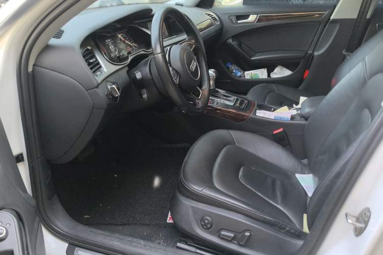 Used Audi A4L 2013 35 TFSI Automatic Comfort Model Left Front Seat