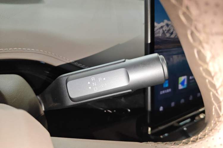 Used Hyptec GT 2024 Global Model 710 Ultra-High-Voltage LiDAR Edition Gear Lever