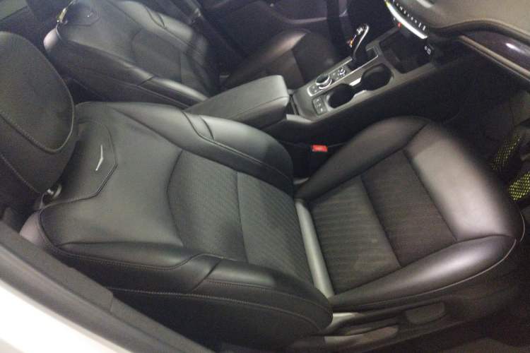 Used Cadillac XT4 2021 28T Two-Wheel Drive Tech Edition