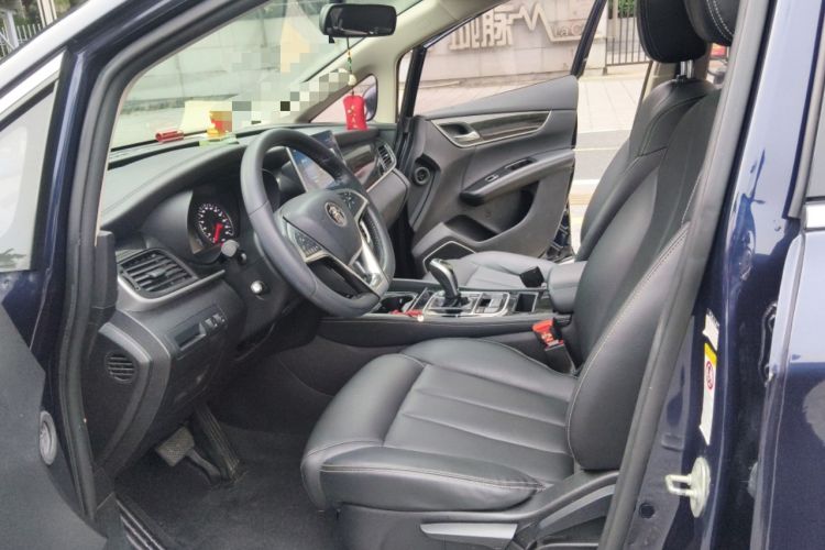 Used BYD Song MAX 2019 1.5T Automatic Smart Connect Ruiyi Model 7 Seats China VI Standard Left Front Seat