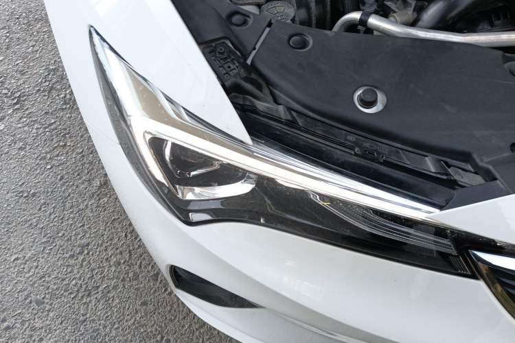 Used Buick Verano 2022 Pro 533T Enjoyment Edition Right Front Headlight