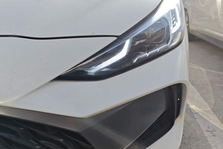 Used MG 5 2022 180 DVVT CVT Youth Luxury Edition Left Front Headlight