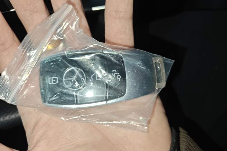 Used Mercedes-Benz E-Class 2020 E 300 L Sporty and Stylish Model
