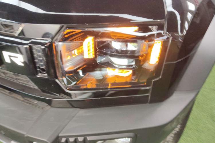 Used JETOUR Traveler 2023 2.0T All-Wheel-Drive CrossPRO
