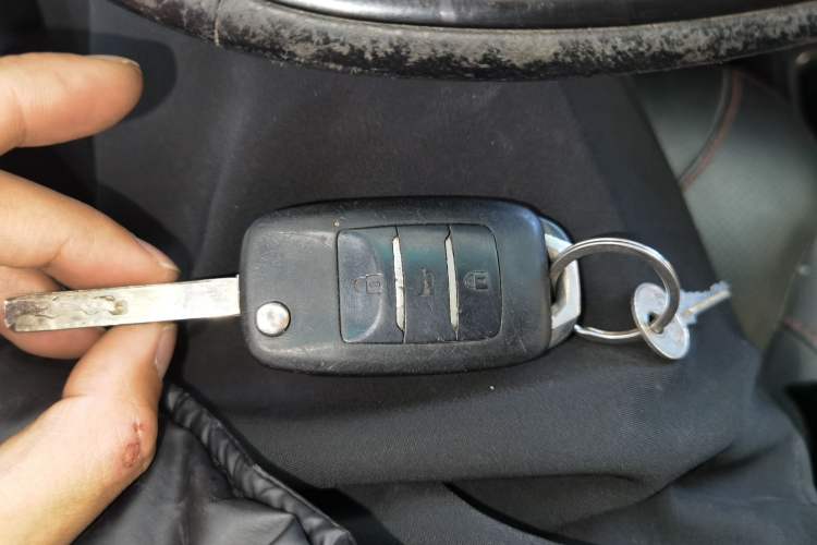 Used Jinbei 750 2016 1.5L Luxury Model
