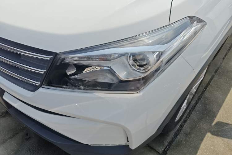 Used Dongfeng Fengon S560 2021 Revised 1.5T CVT Elite Version Left Front Headlight