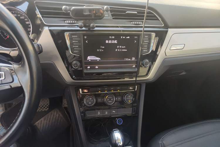 Used Volkswagen Touran 2018 Volkswagen Touran L 280TSI DSG Comfort Edition 7-seater