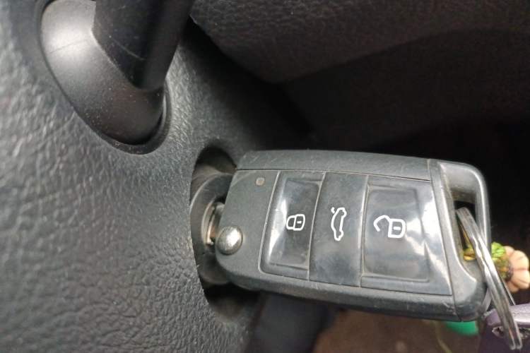 Used Volkswagen Touran 2016 Volkswagen Touran L 280TSI DSG Comfort Edition Vehicle Key