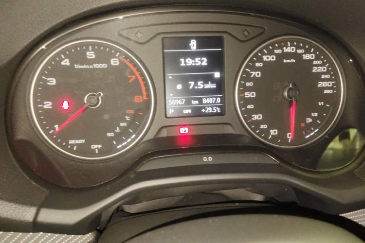 Used Audi Q2L 2018 35 TFSI Launch Exclusive Edition China VI Instrument Cluster