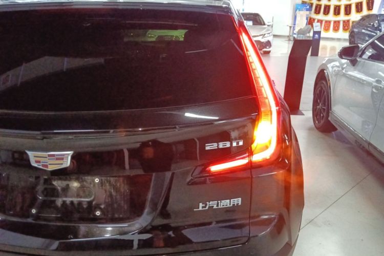 Used Cadillac XT4 2021 28T Two-Wheel Drive Leading Version
