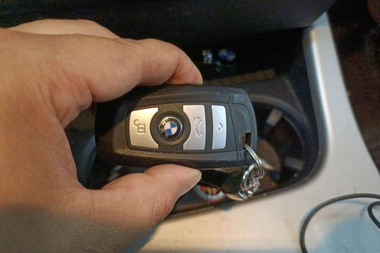 Used BMW X3 2012 xDrive28i Leading Model Vehicle Key