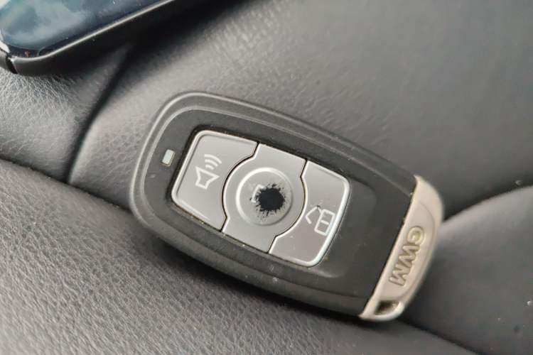 Used Haval H6 2015 Sport Edition 1.5T Automatic Two-Wheel Drive Luxury Model