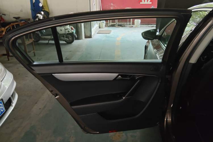 Used Volkswagen Magotan 2015 1.8TSI Advanced Model