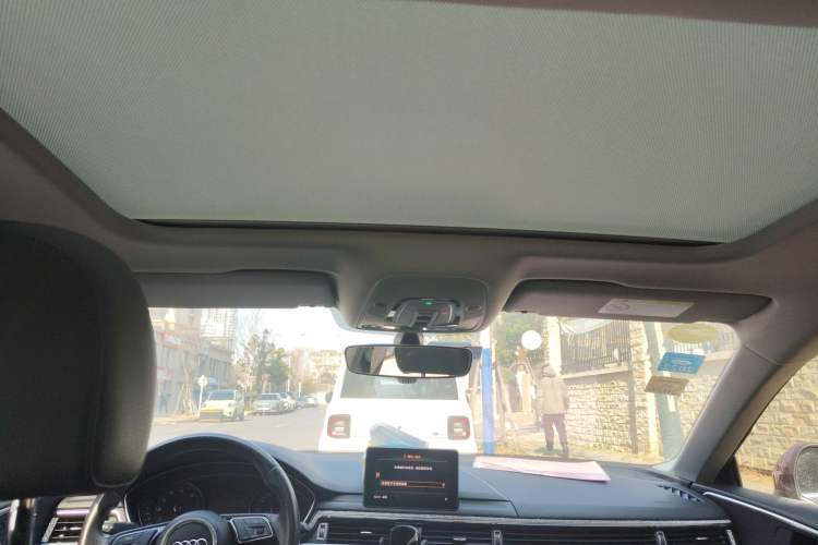 Used Audi A5 2017 Sportback 40 TFSI Fashion Model Headliner