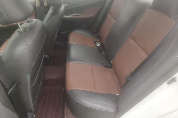 Used BYD F3 2015 Energy-Saving Edition 1.5L Automatic Luxury Model
