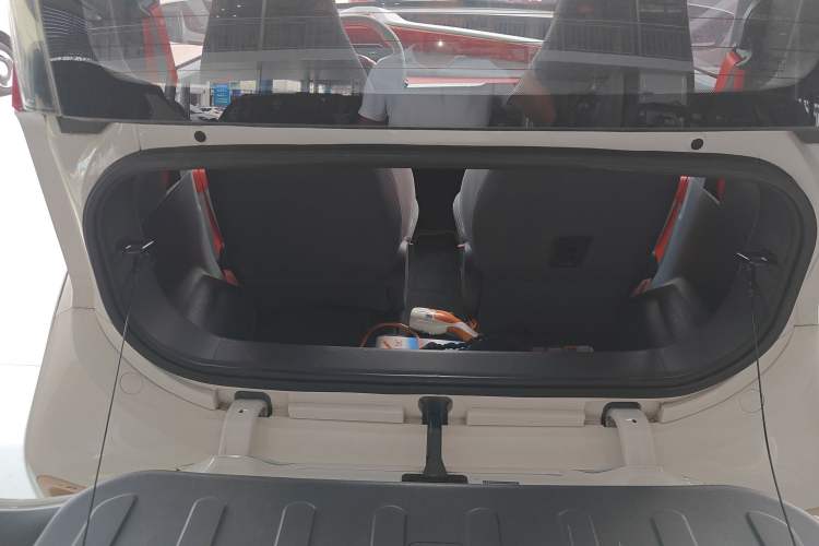 Used Baojun E200 2019 250KM Smart Enjoyment Version Trunk