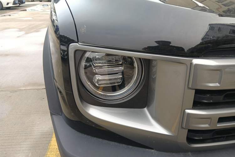 Used Haval DARGO 2024 2.0T DCT Chinese Rural Dog Edition Right Front Headlight