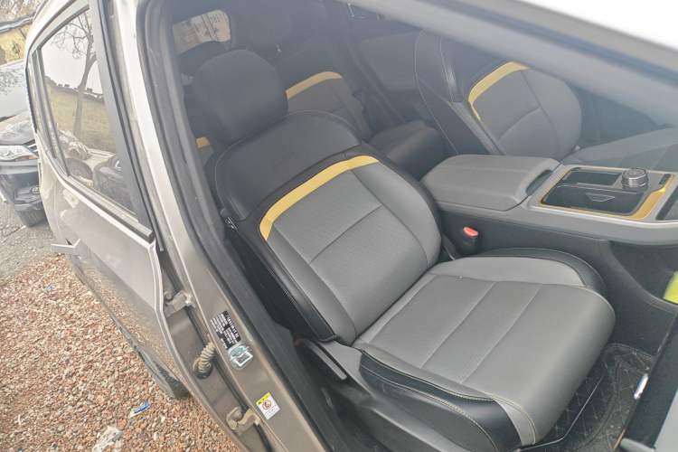 Used AION Y 2022 70 Tech Edition Lithium Iron Phosphate
