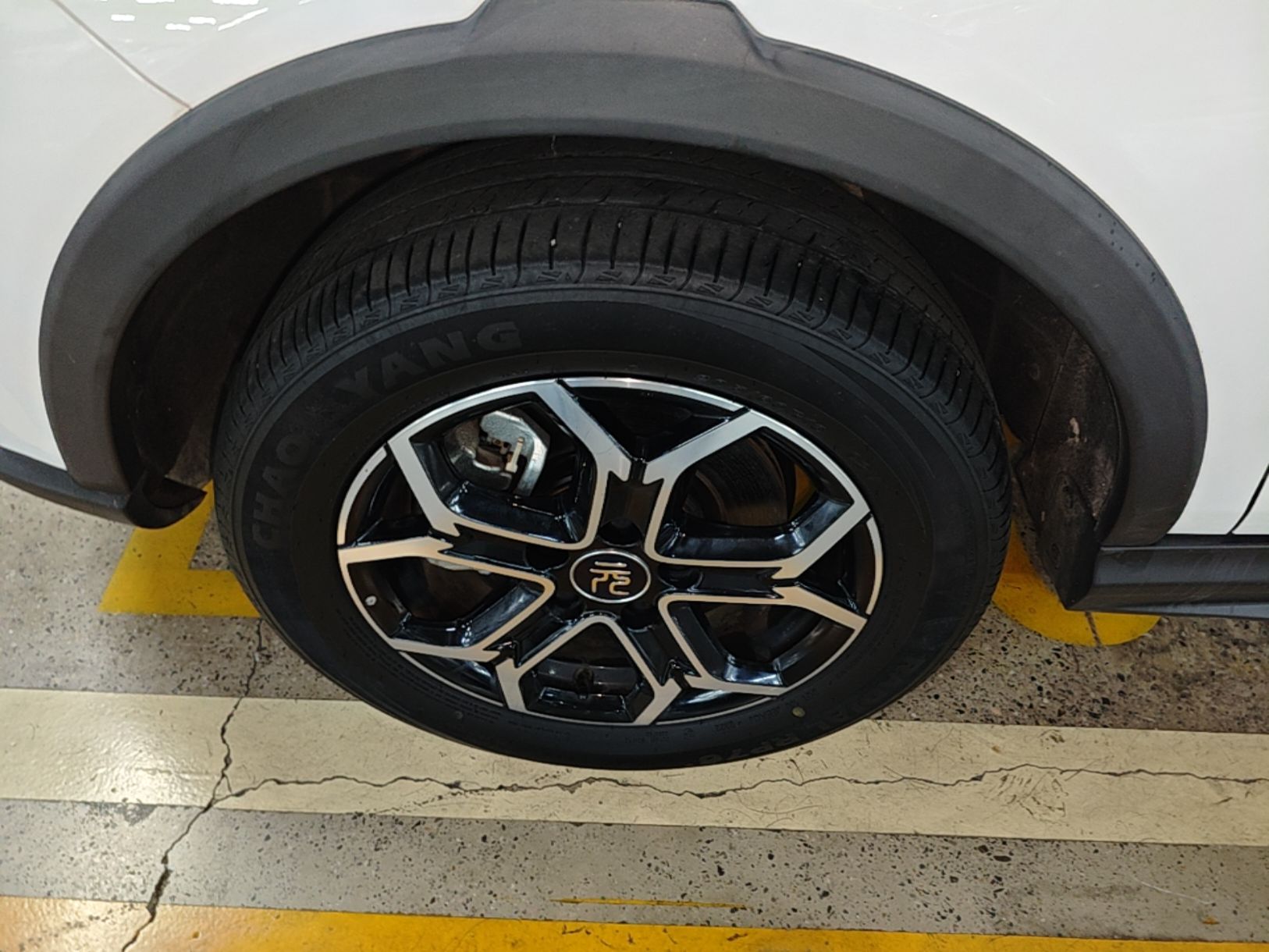 BYD Yuan Pro 2021 401 km Luxury Version — снимка 10