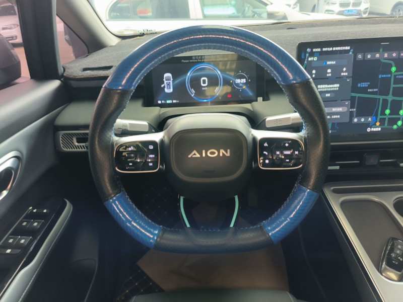 Used AION Y 2023 Plus 510 Smart Edition — 10
