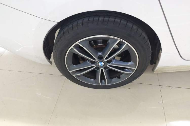 Used BMW 1 Series 2019 118i Fashion Model Right Rear Wheel Hub