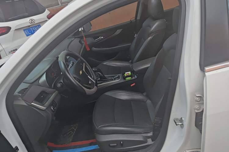 Used Chevrolet Malibu 2016 2.0L Automatic Luxury Edition Left Front Seat