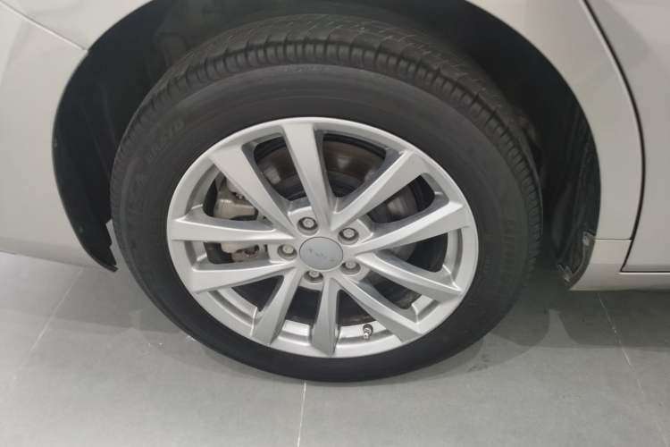 Used AION S 2023 Xuan 580 55.2 kWh Lithium Iron Phosphate
