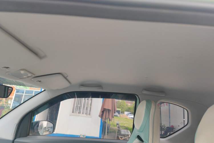 Used Wuling Hongguang MINIEV 2022 Macaron Fashion Edition Lithium-Nickel-Cobalt-Alpha-oxide Headliner