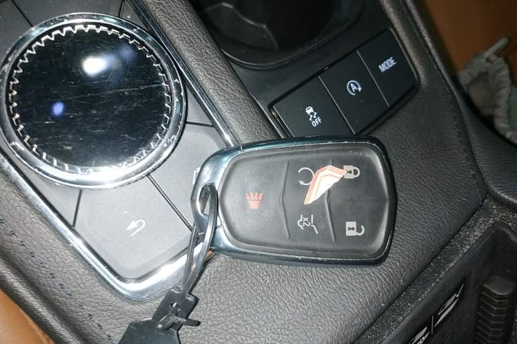 Used Cadillac XT4 2021 28T Four-Wheel Drive Platinum Edition