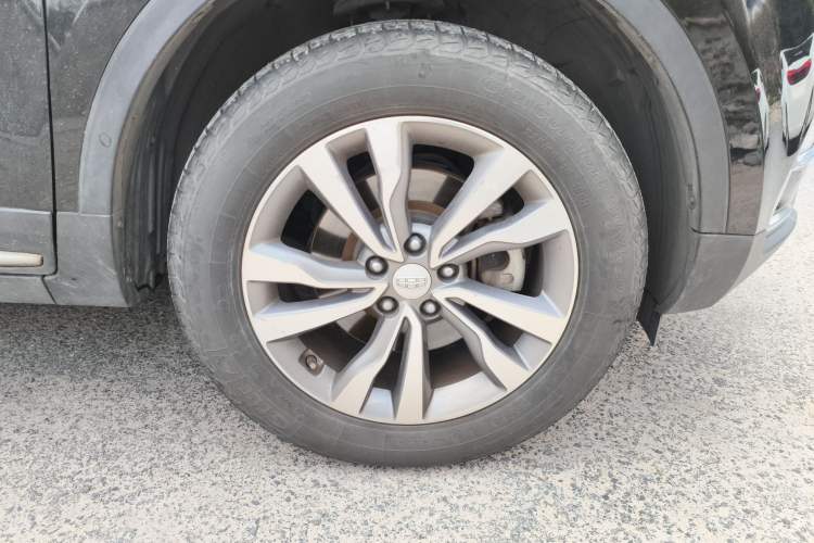 Used Geely Auto Emgrand X7 Sport 2016 1.8TD Automatic ZhiZun Version Exterior 7