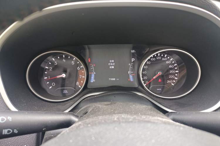Used Jeep Compass 2017 200T Automatic Family Edition Instrument Cluster