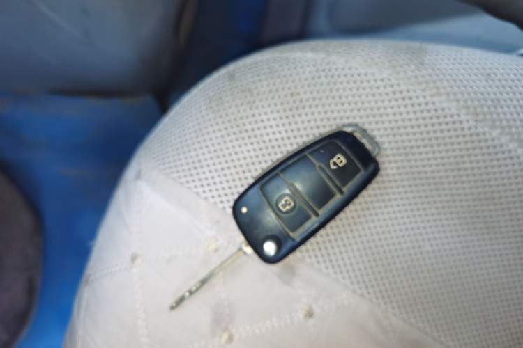 Used JAC Refine M3 2015 Maker Edition 1.6L Luxury Smart Version