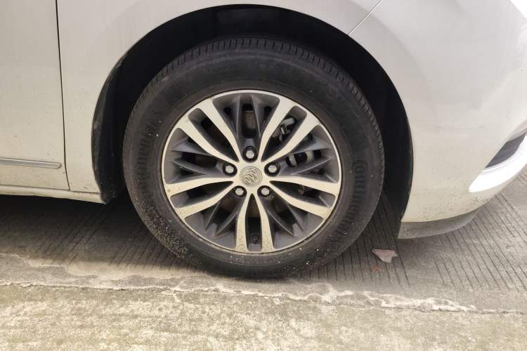 Used Buick GL8 2017 ES 28T Luxury Model China V Standard