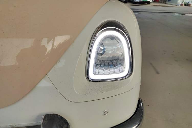 Used ORA Ballet Cat 2022 401 km Nutcracker Edition