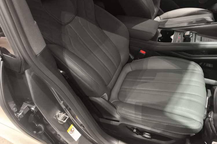 Used BYD Song L EV 2025 662 km Ultra-Range Version