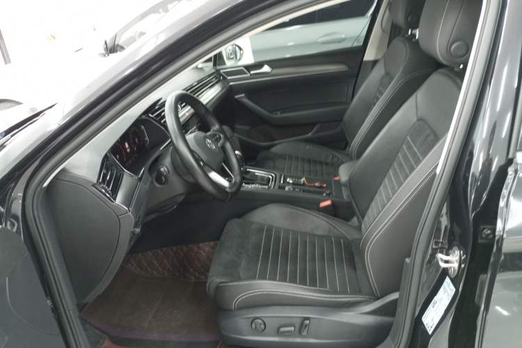 Used Volkswagen Magotan 2020 330TSI DSG Luxury Edition Left Front Seat