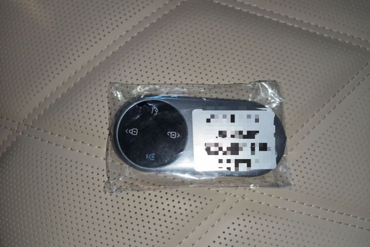 Used Hima AITO M9 2025 Extended-Range Ultra Version 52 kWh 5-Seater Edition