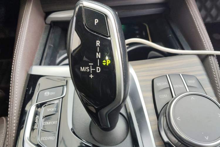 Used BMW 5 Series New Energy 2019 530Le Pioneer Edition Gear Lever