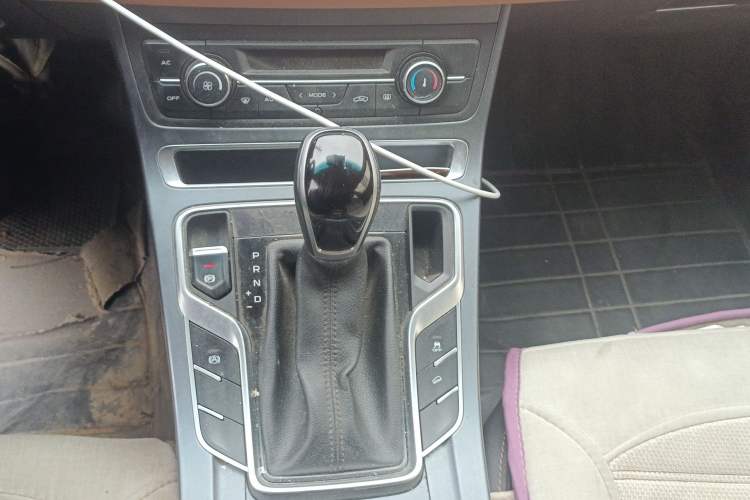 Used Geely Auto Vision S1 2018 1.4T CVT FENGXING Model