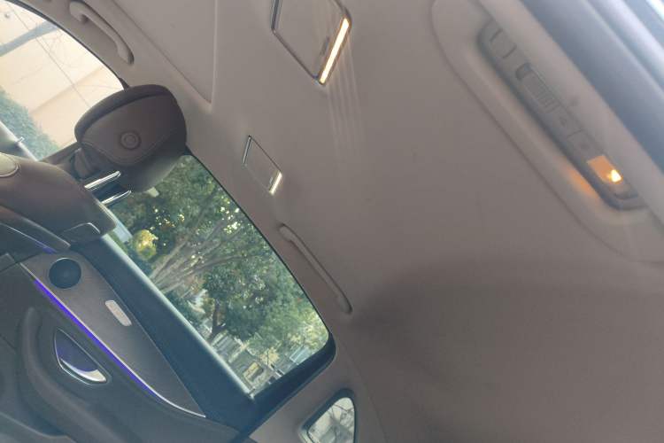 Used Mercedes-Benz E-Class 2016 E 300 L Stylish Model
