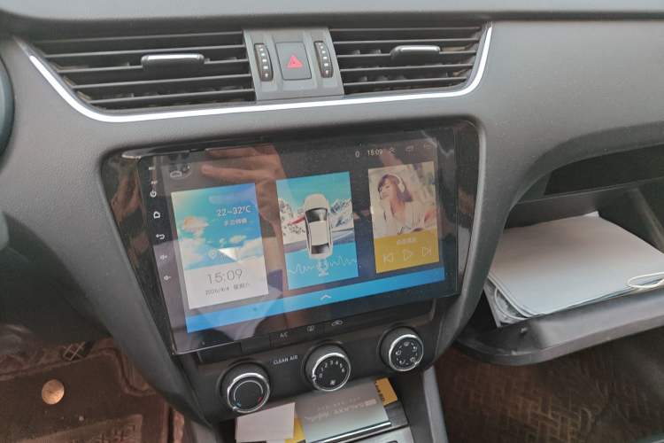 Used Skoda Octavia 2017 1.6L Manual Smart Drive Edition