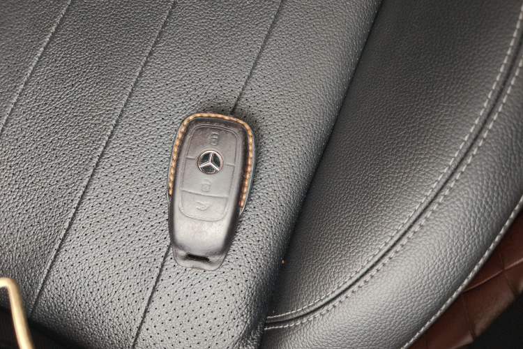 Used Mercedes-Benz E-Class 2016 E 300 L Luxury Model