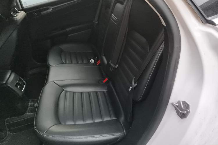 Used Ford Mondeo 2018 EcoBoost 200 Stylish Model
