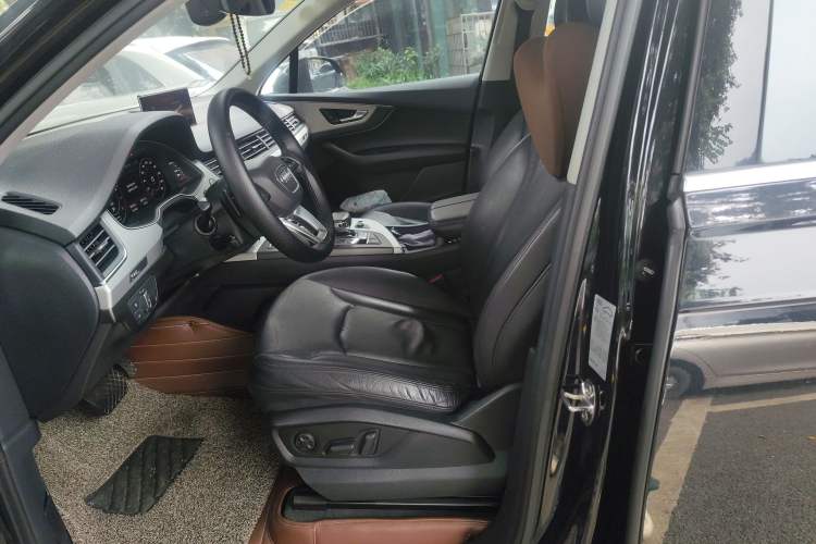 Used Audi Q7 2018 45 TFSI Technology Edition
