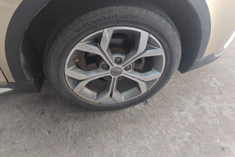 Used Geely Auto Vision S1 2018 1.4T CVT FENGXING Model
